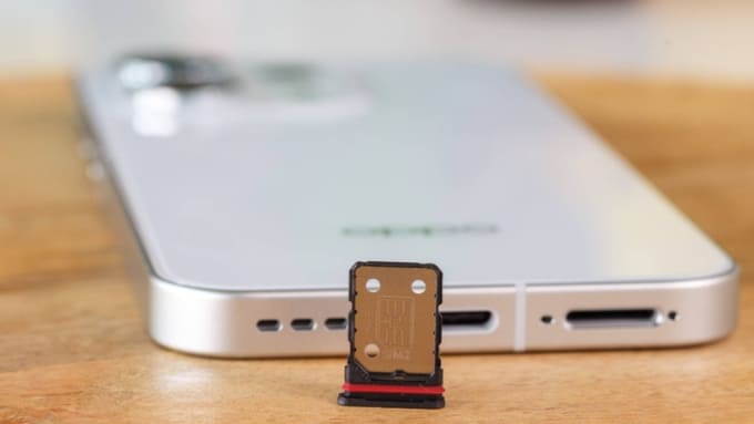 So sánh OPPO Reno16 vs OPPO Reno16 Pro về pin