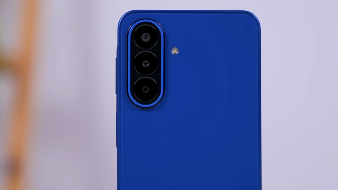 So sánh Samsung Galaxy A27 vs Galaxy A37 về camera