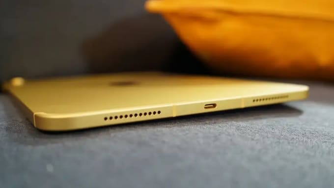 Pin là điểm khác biệt khi so sánh Xiaomi POCO Pad M1 vs iPad A16