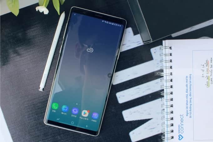 Thiết kế Galaxy Note 9 Trắng mê mẩn