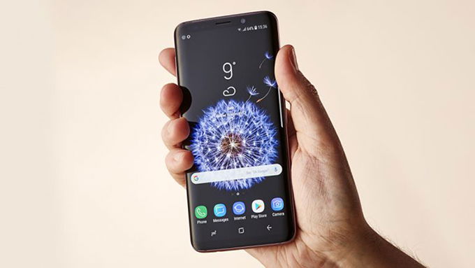 Tính năng sạc ngược không dây Galaxy S10 sẽ tuân thủ theo một nguyên tắc riêng của Samsung