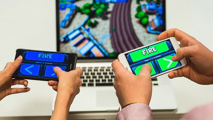AirConsole có thể biến smartphone thành tay cầm chơi game thứ thiệt