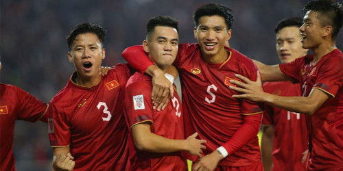 Cách xem AFF Cup 2022 đơn giản trên smartphone, tablet: Fan bóng đá nhất định phải biết!