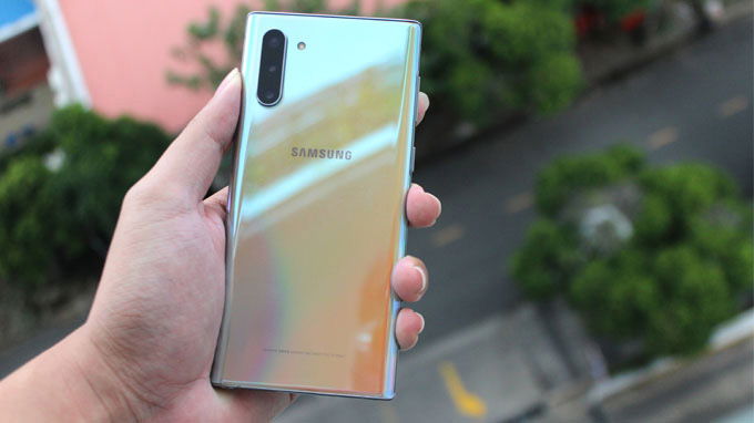 4 mẫu smartphone 256GB tầm dưới 9 triệu đồng: Galaxy Note 10