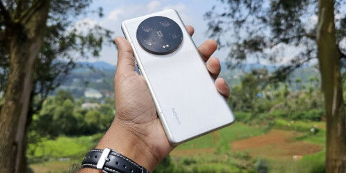 Xiaomi 14 Ultra lần đầu tiên rò rỉ hình ảnh thực tế, đi kèm camera tiềm vọng