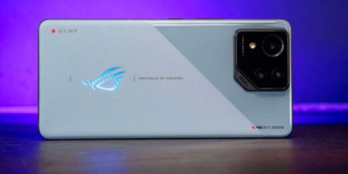 Mở hộp Asus ROG Phone 8: Thiết kế lạ mắt, hiệu năng khủng