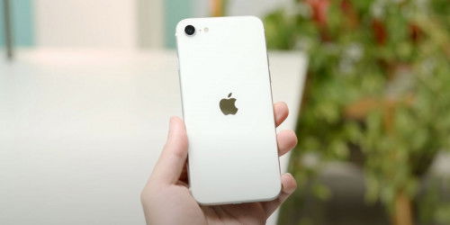 Mẫu iPhone dưới 4 triệu vẫn khiến người dùng thích thú