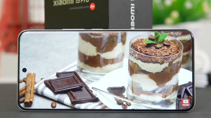 Màn hình Xiaomi 15 Pro