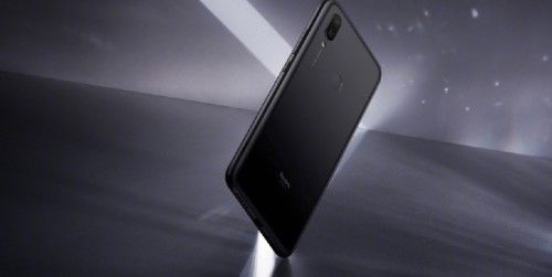 Xiaomi Redmi 7 ra mắt: Snapdragon 632, pin 4000 mAh, camera kép giá chỉ từ 2.4 triệu