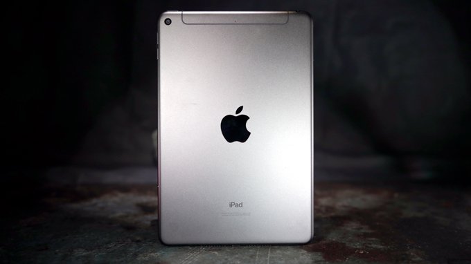 Kích thước iPad Mini 5 nhỏ gọn