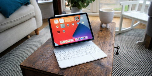 Khám phá bất ngờ: iPad Air 2022 sạc nhanh hơn với củ sạc 30W