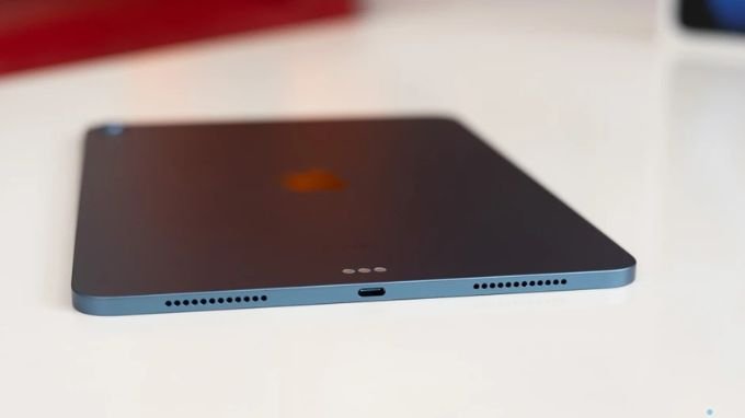 iPad Air 5 và iPad Pro M1 có hệ thống loa chất lượng gần như nhau