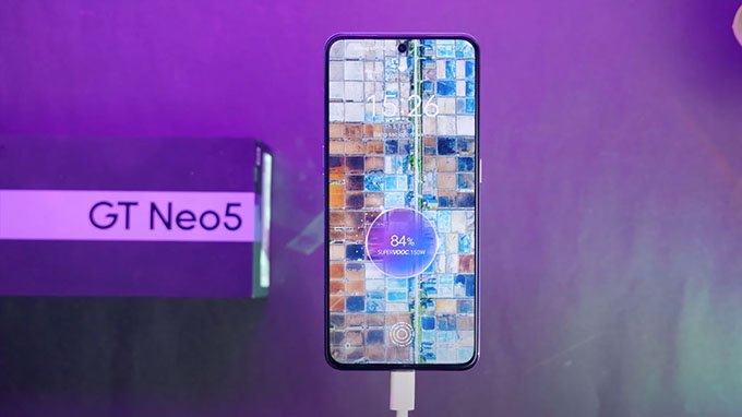 Realme GT Neo 5 256GB sạc nhanh đến 150W
