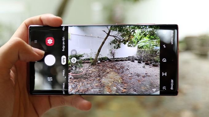 Galaxy Note 10 5G có bộ 3 máy ảnh hoạt động năng suất cao cho ra hình ảnh cực nét