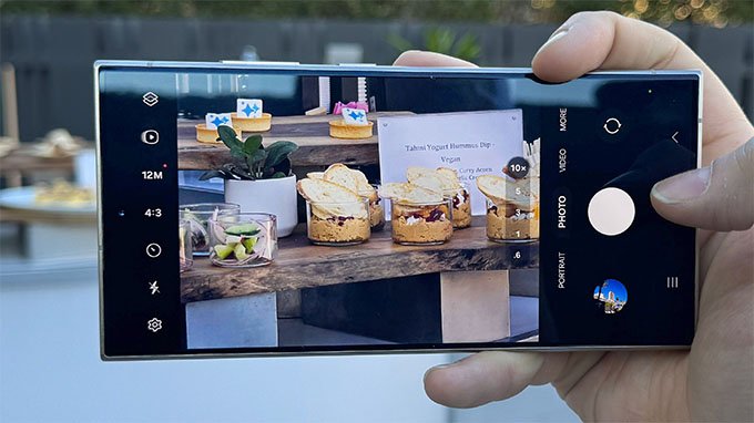 Thiết lập camera trên Samsung Galaxy S24 Ultra cũ cũng trông khá giống với thế hệ tiền nhiệm