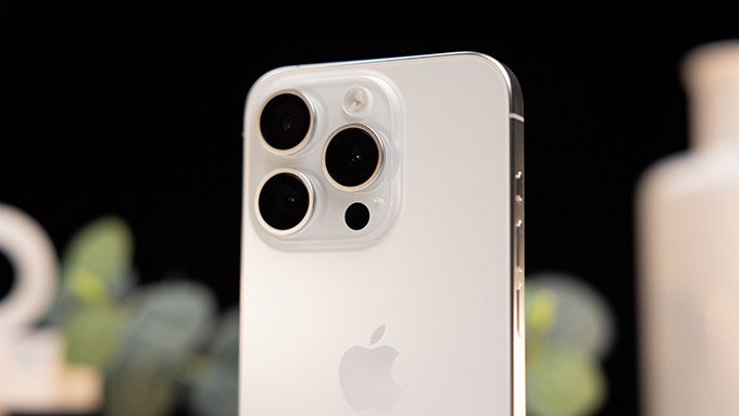iPhone 16 Pro sẽ có camera TetraPrism với khả năng zoom 5x tương tự mẫu iPhone 16 Pro Max