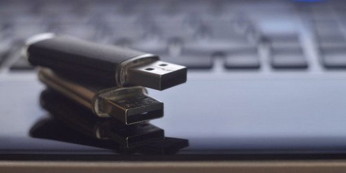 Tìm hiểu USB là thiết bị gì, công dụng như thế nào?