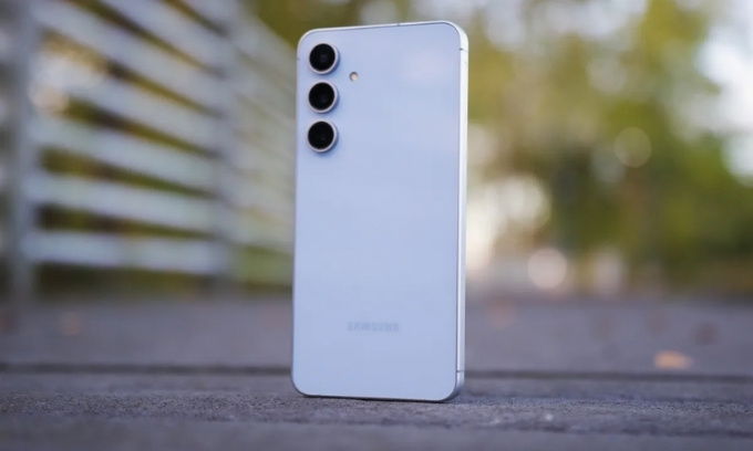 Camera Galaxy S25 FE chụp đẹp hơn nhờ thuật toán thông minh