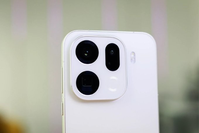 Camera Oppo Find X9 Pro