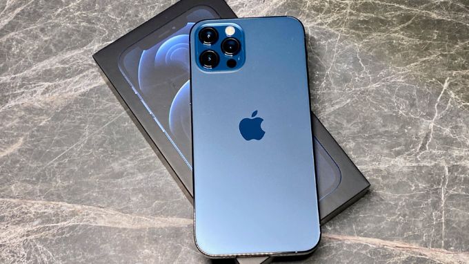Có nên mua iPhone 12 Pro Max ở thời điểm hiện tại
