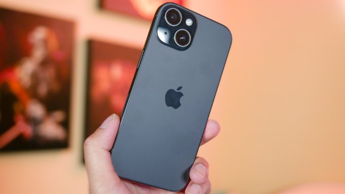 iPhone 15 - Điện thoại dưới 15 triệu đáng mua 