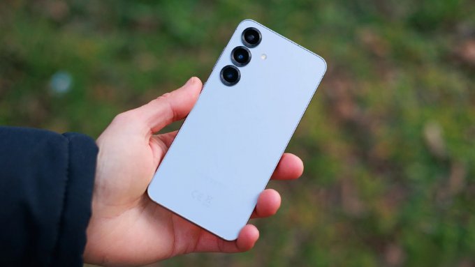 Galaxy S25 - Điện thoại dưới 15 triệu đáng mua 