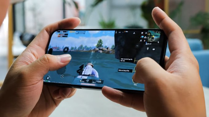 So sánh Google Pixel 10 Pro XL và iPhone 16 Pro Max về hiệu năng
