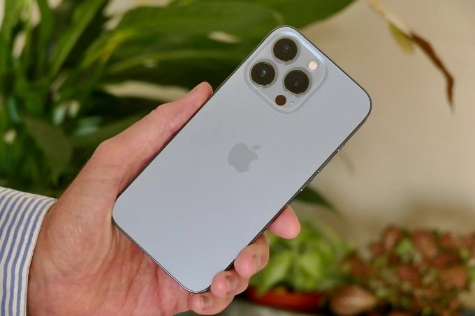iphone-nao-dung-duoc-thoai-mai-3-nam-1-xtmobile