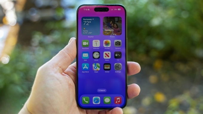 Lý do nên mua điện thoại iPhone trong năm 2025