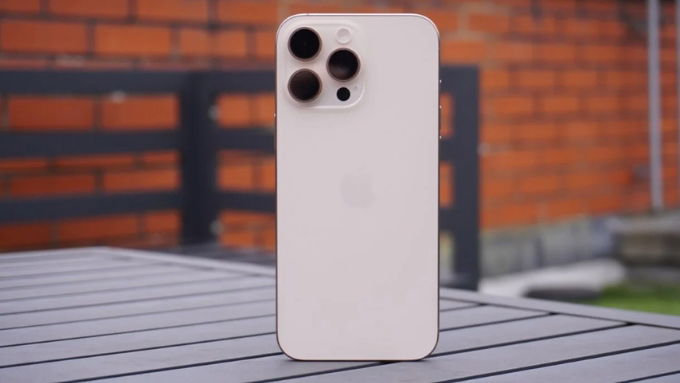 Lý do nên mua điện thoại iPhone trong năm 2025