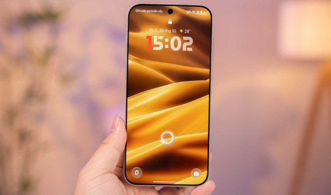 Màn hình OnePlus 15