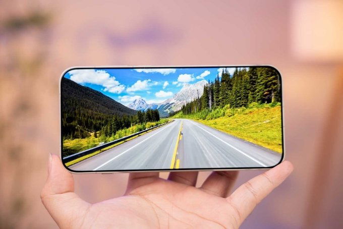 Màn hình OnePlus 15