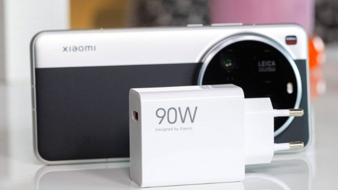 Dung lượng pin lớn chưa từng có trên một flagship Xiaomi