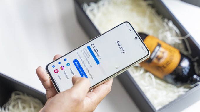 RAM có ảnh hưởng như thế nào đến điện thoại?