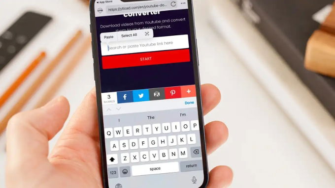 Tại sao nên tải phim từ Web về điện thoại?