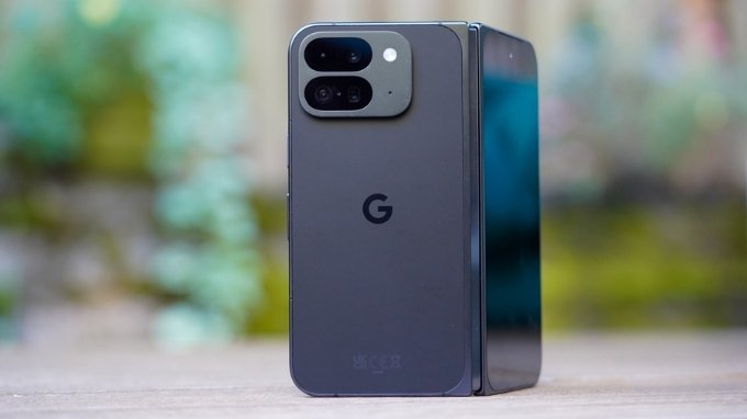 Thiết kế bên ngoài Google Pixel 9 Pro