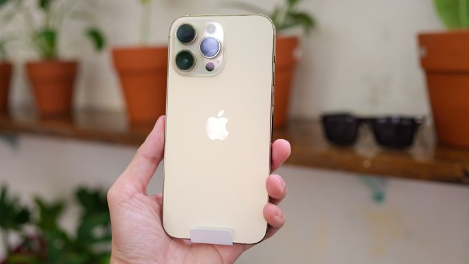 Thiết kế iPhone 16 Pro Max
