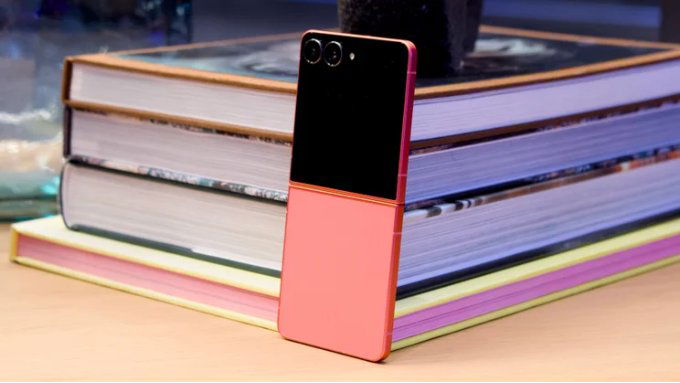 Thiết kế của Galaxy Z Flip 7