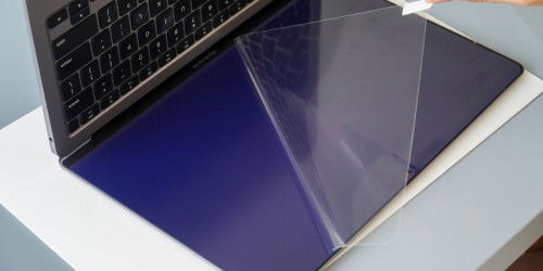 Có nên dán màn hình Macbook không? Ưu nhược điểm là gì?