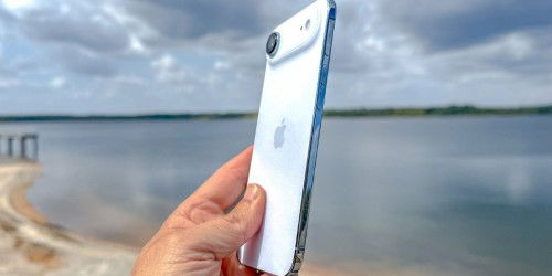 iPhone Air vượt Galaxy S25 Edge dù pin nhỏ hơn