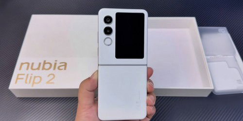 Chiếc điện thoại gập giá rẻ ZTE Nubia Flip 2 có gì đáng 'xuống tiền'?