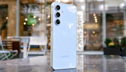 Ảnh render Galaxy S25 FE tiếp tục lộ diện, thiết kế hệt phiên bản tiền nhiệm