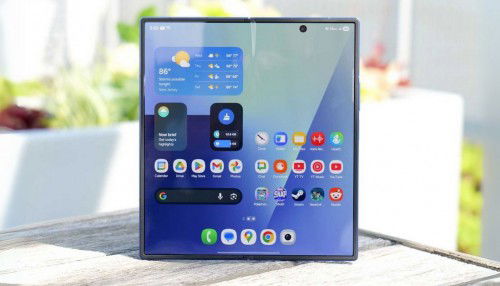 Galaxy Z Fold 7 gây bất ngờ với độ bền cực cao sau loạt thử nghiệm khắc nghiệt