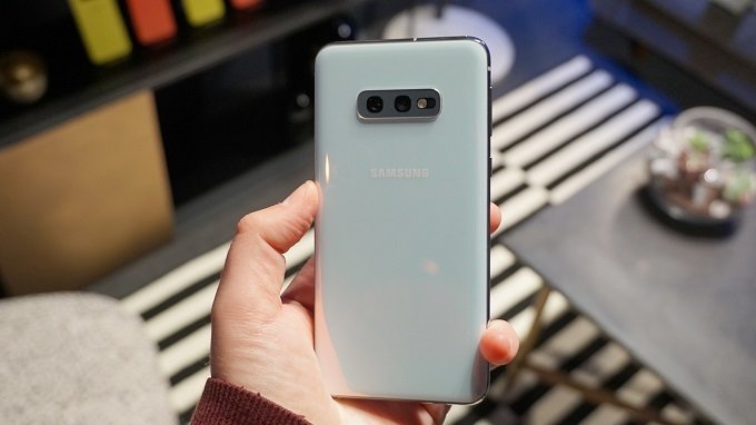 Galaxy S10e có cấu hình mạnh mẽ với chipset Snapdragon 855