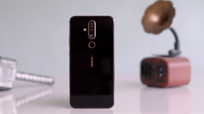 Nokia X71 giá rẻ cúng được trang bị hệ thống 3 camera