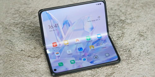 Galaxy Z Fold 3 lại có thêm một đối thủ mới, lần này đến từ Vivo