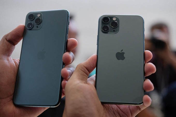 So sánh thiết kế và màu sắc của iPhone 11 Pro Max và iPhone 12 Pro