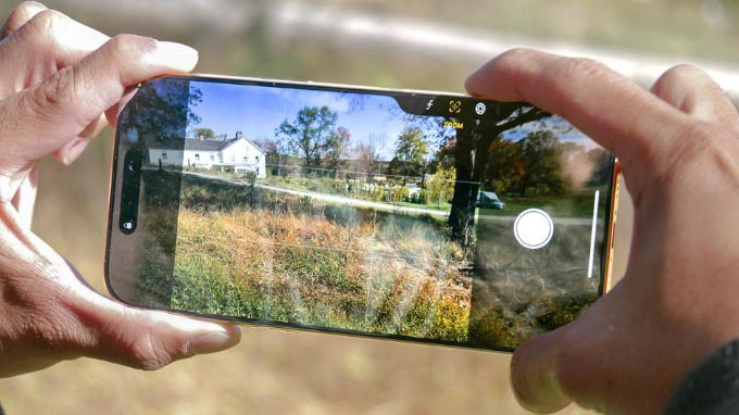 Ai nên mua điện thoại 512GB?