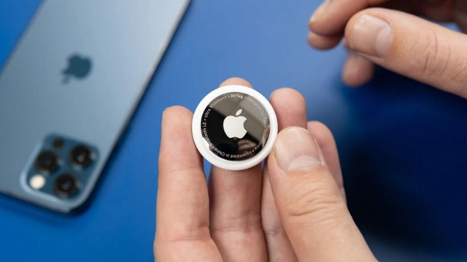 Thẻ định vị Apple AirTag