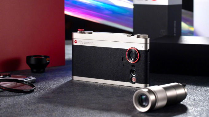 Nubia còn giới thiệu bộ kit Pro Photography Kit dành riêng cho Z80 Ultra